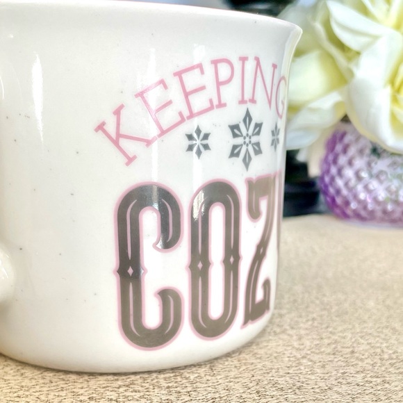 NWT KEEPING IT COZY ❄️ Metallic Ceramic Mug - Picture 4 of 8